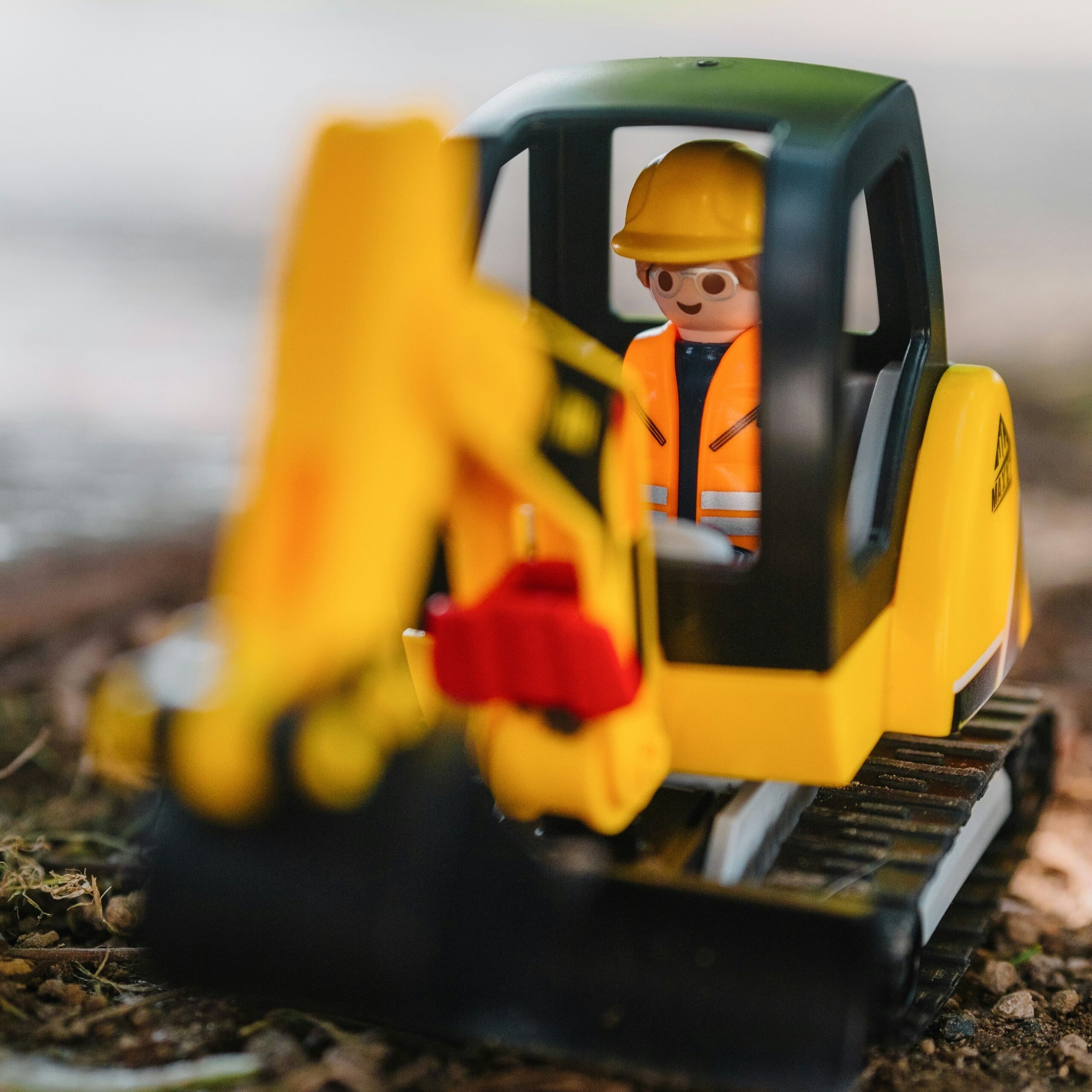 arturo-esparza-Dcl1ZpKz2EM-unsplash SQ merge